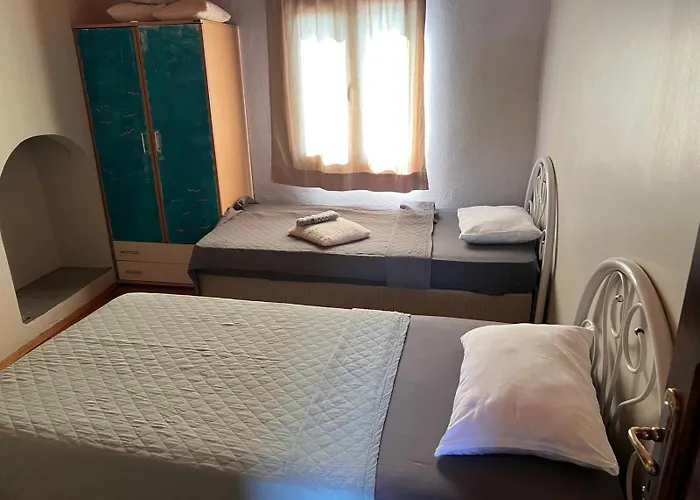 Sekercigiller Pensión