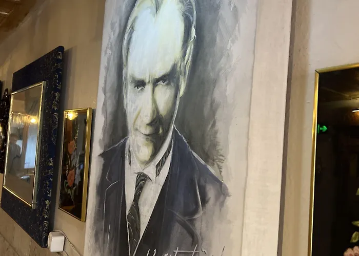 Sekercigiller Ayvalı