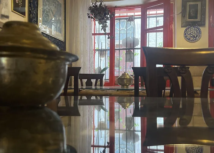 Sekercigiller Pensión Ayvalı